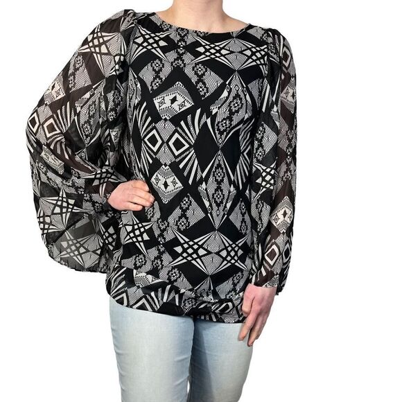 FIRE LOS ANGELES Black Pleated Bell Sleeve Tunic Top - Picture 1 of 7